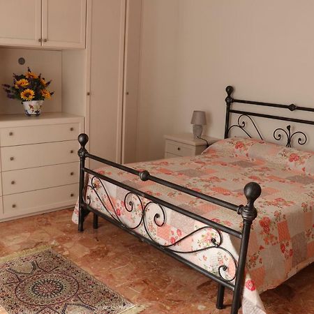 Luisa Appartamento Lunigiana In Cinque Terre Ceparana Exterior photo